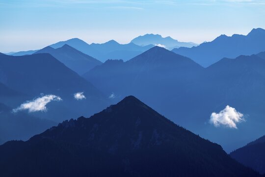Blue hour with Lechtaler Alps and small clouds, Berwang, Lechtal, Au&szlig;erfern, Tyrol, Austria
