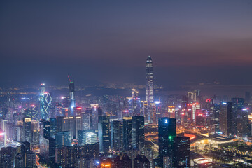 Obraz premium Shenzhen Futian District's urban landscape after nightfall