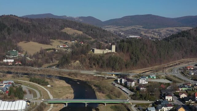 Dolina Popradu, Muszyna, widok na rzekę i okolice