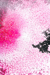Obraz premium Abstract pink and back ink marble cracked background creative swirl paint