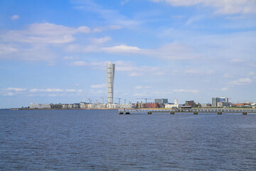 Obraz premium beautiful landscape of the Turning Torso skyscraper in Malmö, Sweden