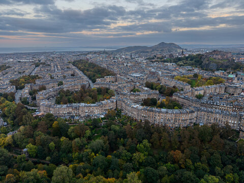 Beautiful aerial view of Edinburgh, the Historic Suburbs and Curved Streets, Scotland &ndash; Urban Pattern and Cityscape from Above