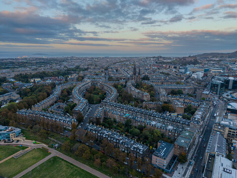Beautiful aerial view of Edinburgh, the Historic Suburbs and Curved Streets, Scotland &ndash; Urban Pattern and Cityscape from Above
