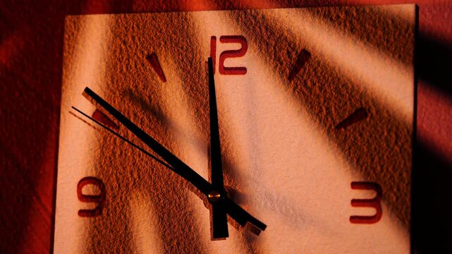 Traditional analog clock that is running