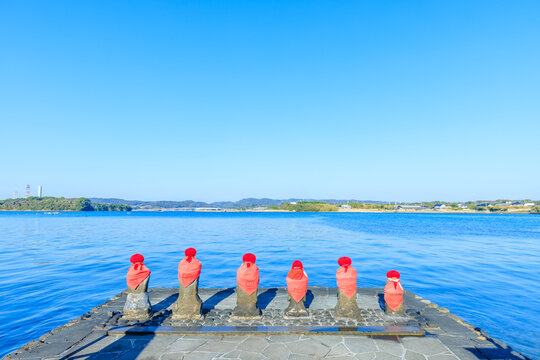 干潮時のはらほげ地蔵　長崎県壱岐市　Harahoge Jizo at low tide. Nagasaki Pref, Iki City.