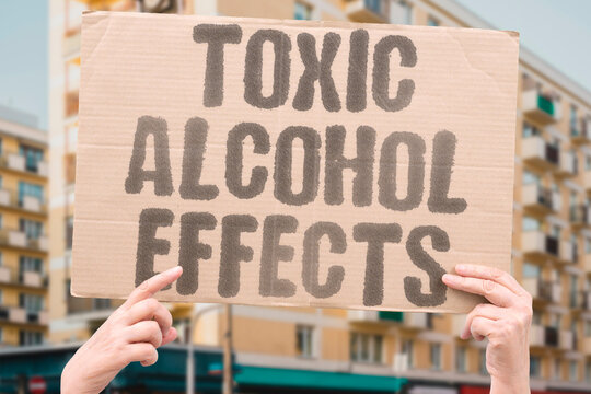 "Toxic Alcohol Effects" Alcohol's toxic byproducts linger in your body long after drinking. TOXIC. BYPRODUCTS. ALCOHOL. LINGER. BODY.