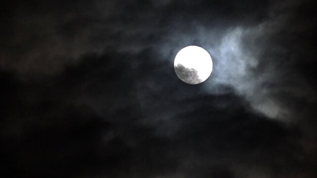 Moon Rises in Clouds in Night Sky, Halloween View in Time Lapse, Evening Astrology, Timelapse