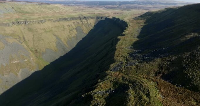 High cup nick in early morning light