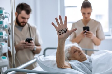 Obraz premium Elderly Woman's STOP Plea Unseen by Neglectful Nurses on Smartphones