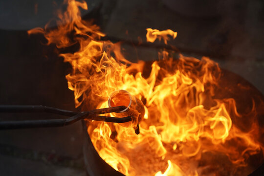 Cer&aacute;mica raku.