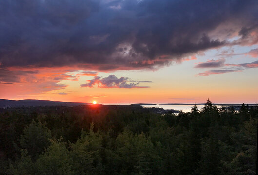 Sunrise from Cadillac Mountain in Acadia National Park, Maine.