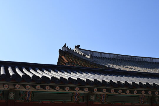 roof of korean temple