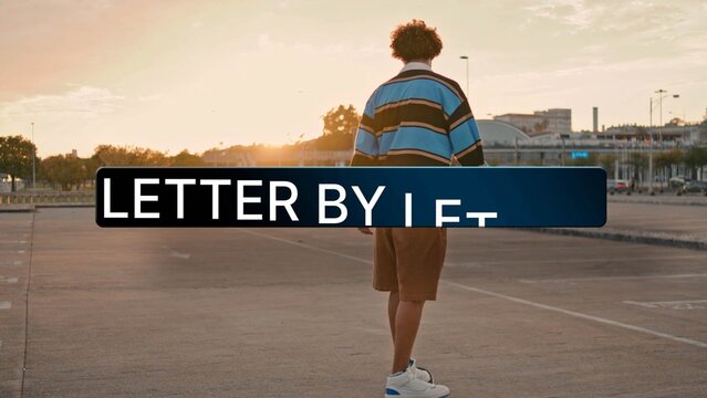 By Letter Text Reveal Overlay with Depth