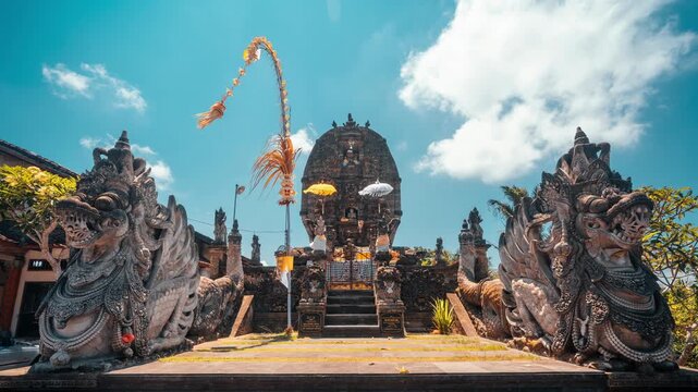 4K Timelapse Movie Sunrise of Pura Ulun Danu Bratan Temple, Bali, Indonesia