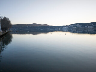 Fototapeta premium Panorama of Lake Orestiada around town of Kastoria, Greece