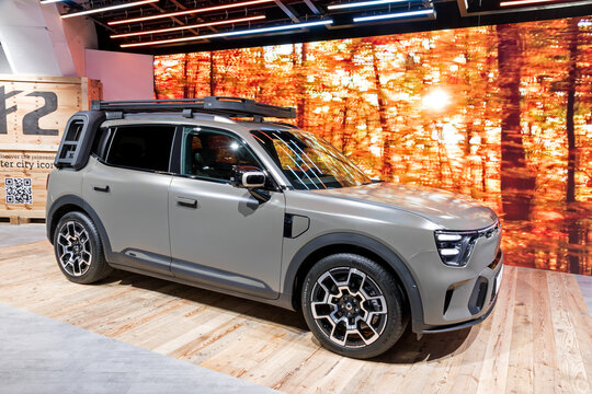 Smart #5 premium mid-size electric SUV car