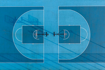 Basketball courts in modern city © Minase