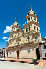 Obraz premium Santa Rosa de Viterbo, Boyaca - Colombia. February 27, 2026. Catholic parish located in the town's main park.