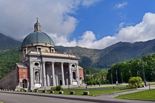 Biella, Il Santuario di Oropa, Piemonte, Italia
