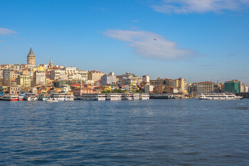 Fototapeta premium Galata Tower and waterfront skyline of Istanbul