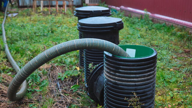 Professional pumping septic tank for wastewater maintenance and cleaning