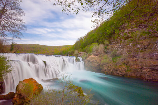 Una National Park (Nacionalni park Una) in Bosnia and Herzegovina, located near Bihac, is a natural wonder famous for its emerald green waters and magnificent waterfalls.