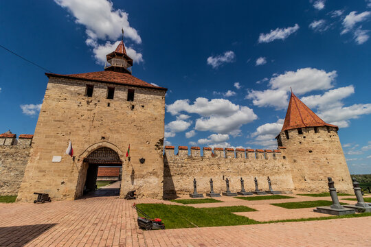 Park in front of Bendery (Tighina) Fortress in Bendery, Transnistria