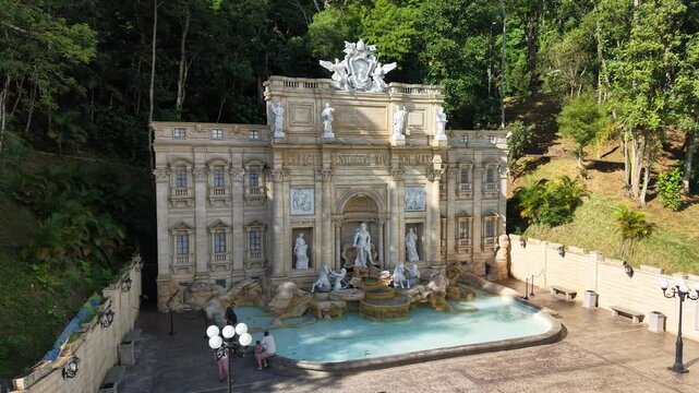 A scale replica of the iconic Trevi Fountain recreates the charm of Italian architecture and becomes one of the most photogenic settings for visitors - Serra Negra, S&atilde;o Paulo, Brazil