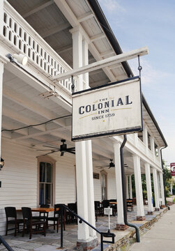 Hillsborough, NC - USA - 3-20-2026: The historic Colonial Inn in downtown Hillsborough
