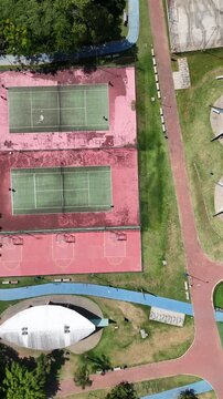 Drone registra o Parque da Cidade em Mogi das Cruzes evidenciando paisagismo, &aacute;reas de conviv&ecirc;ncia e importante espa&ccedil;o de lazer no Alto Tiet&ecirc; paulista.