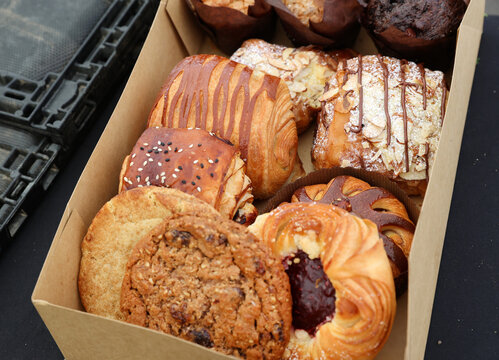 box of buns