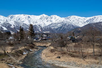 白馬村から望む冬の北アルプス © RATM