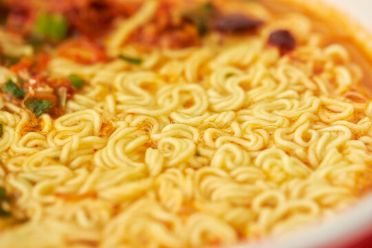 Instant Cup Noodles, instant noodles