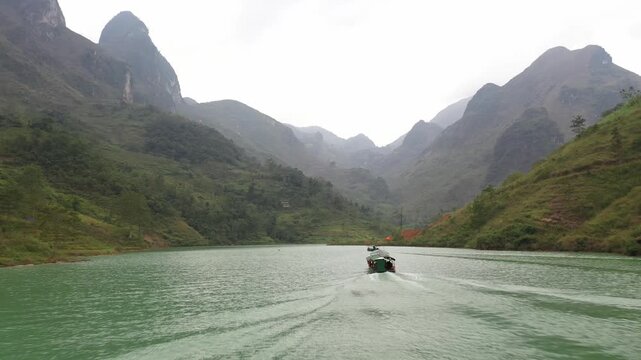 Aerial view of Nho Que River flowing through deep Tu San Canyon in Ha Giang