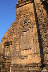 Fototapeta premium ruined ancient khmer hindu and buddhist temple (pre rup) in angkor in siem reap in cambodia 