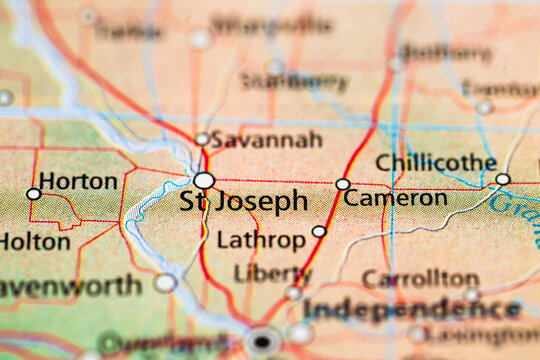 Detailed atlas map highlighting Saint Joseph Missouri and surrounding area.