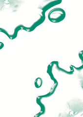 gouttes d'eau colorées sur surface avec éclaboussure © Studioliloug