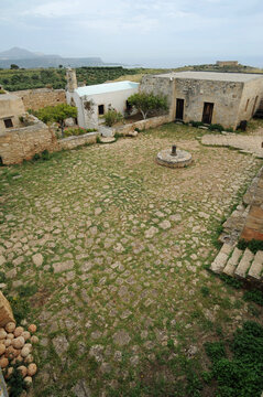 Le monast&egrave;re Saint-Jean d'Aptera &agrave; Souda pr&egrave;s de La Can&eacute;e en Cr&egrave;te