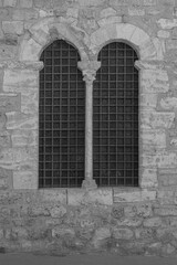 Fototapeta premium Twin arched windows, Abbey of Saint-Victor, Marseille