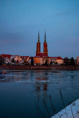Fototapeta premium Cattedrale di San Giovanni Battista (in polacco: archikatedra Świętego Jana Chrzciciela). città di Breslavia, Polonia