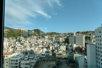 長崎市の街並み風景 © An artisan