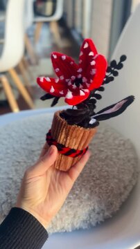 DIY Fluffy Demogorgon Flower: Chenille Stems Craft Tutorial