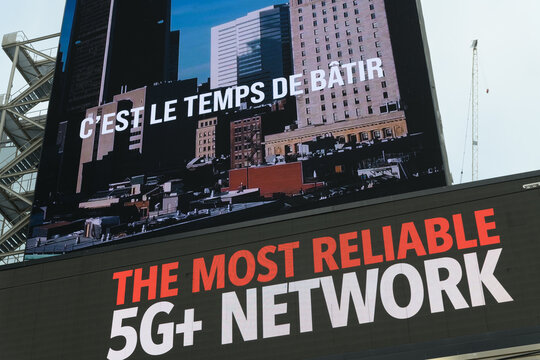 Government of Canada digital advertising at Sankofa Square (above Rogers 302 - Flagship), northwest corner of Dundas St W and Yonge St
