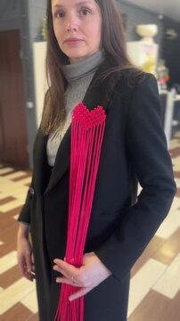 DIY Macrame Jewelry: Crimson Heart Brooch Showcase