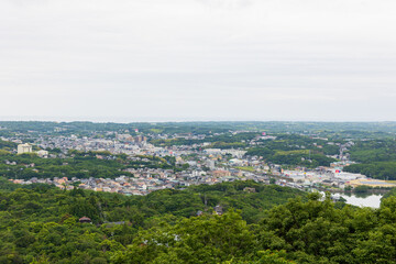 Fototapeta premium 5月下旬の横山展望台・志摩の町並み（三重県志摩）