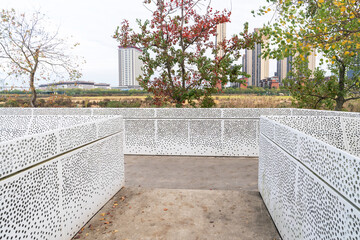 Fototapeta premium spring park and modern city