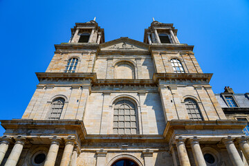 Fototapeta premium The neoclassical west facade and towers of the Basilica of Notre-Dame in Boulogne-sur-Mer, Pas-de-Calais, Northern France