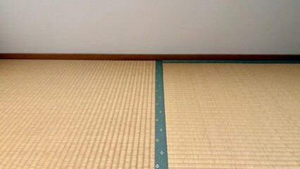 畳の部屋の一角 © いとうなこ