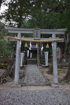 熊野古道中辺路の風景　発心門王子跡ー滝尻王子跡
　滝尻王子跡