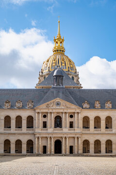 Les Invalides &agrave; Paris